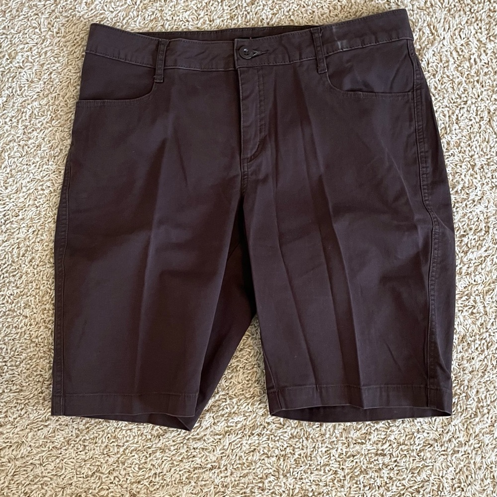 Lee women’s Dark Brown Flat Front Shorts